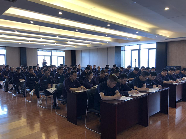 落實安全責(zé)任推動安全發(fā)展——新材料公司扎實開展 “安全生產(chǎn)月”活動 落實安全責(zé)任推動安全發(fā)展——新材料公司扎實開展 “安全生產(chǎn)月”活動